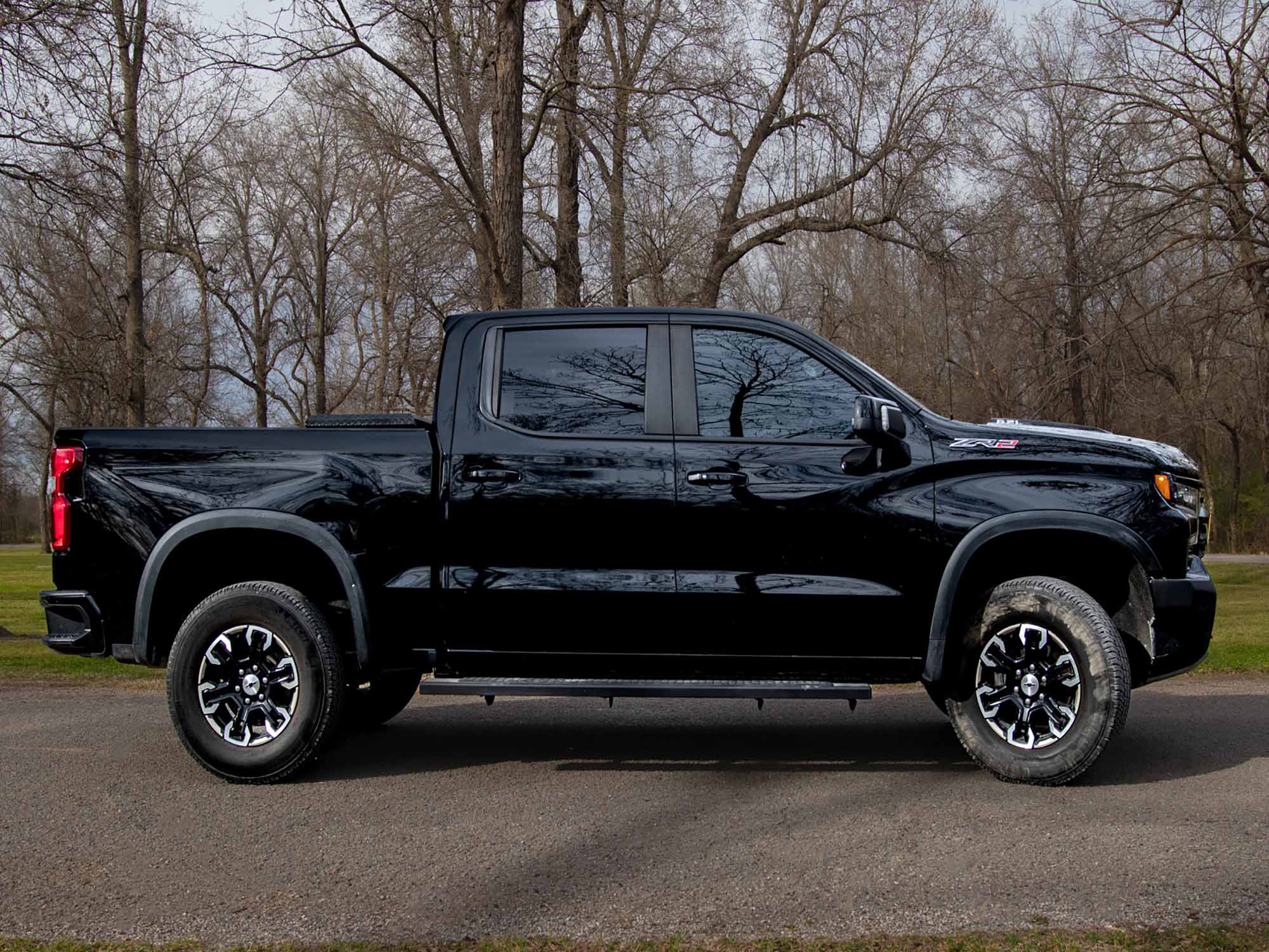 2022 Chevy Silverado K1500 KR2, Black, passenger side, deals4wheelz.com