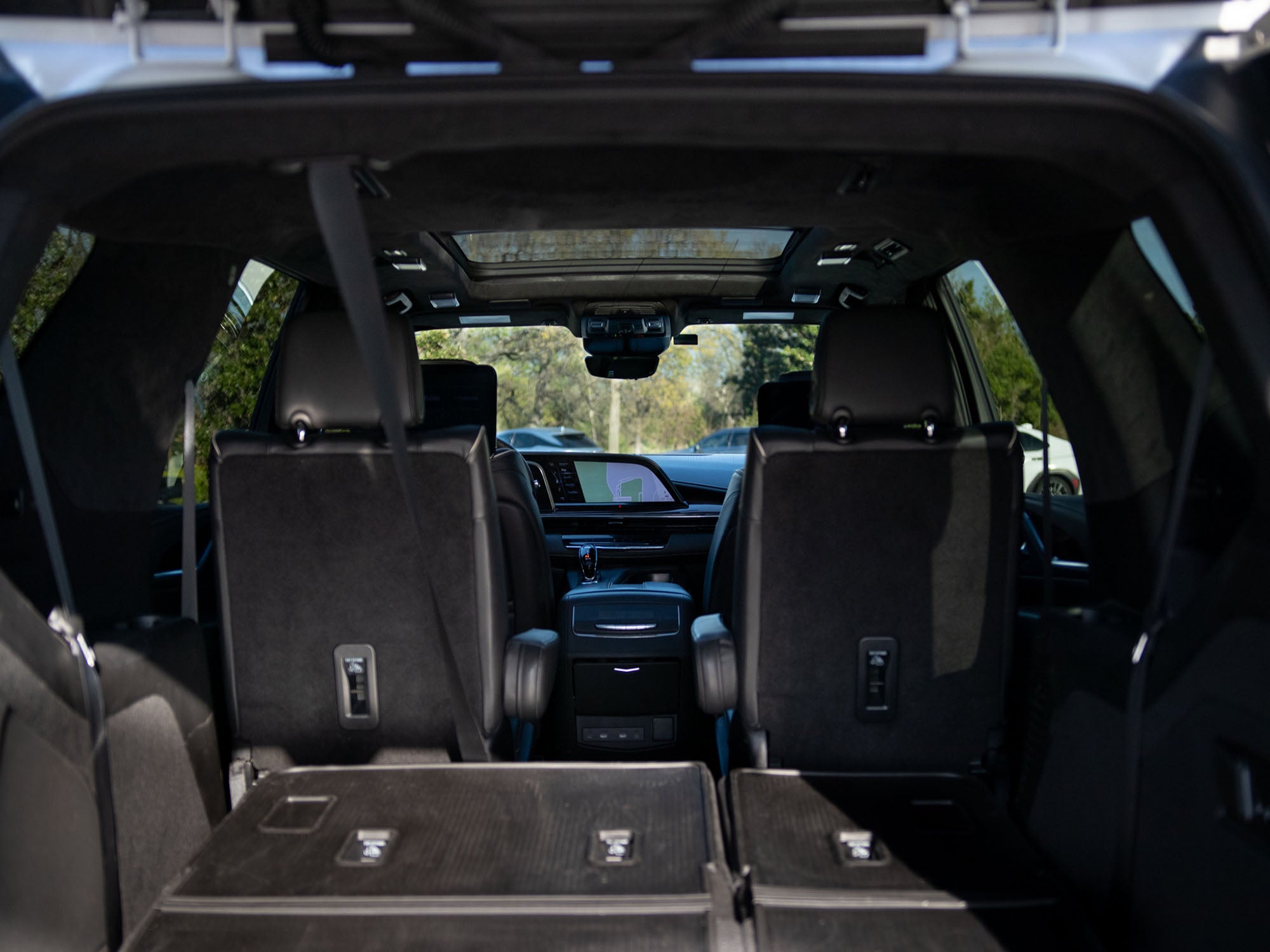 2023 Cadillac Escalade Sport Platinum, White, deals4wheelz.com