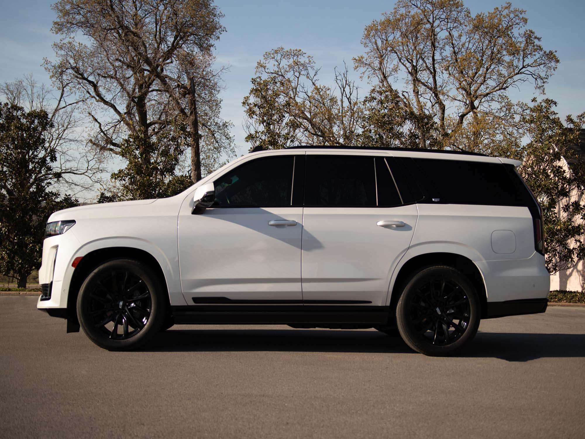 2023 Cadillac Escalade Sport Platinum, White, deals4wheelz.com