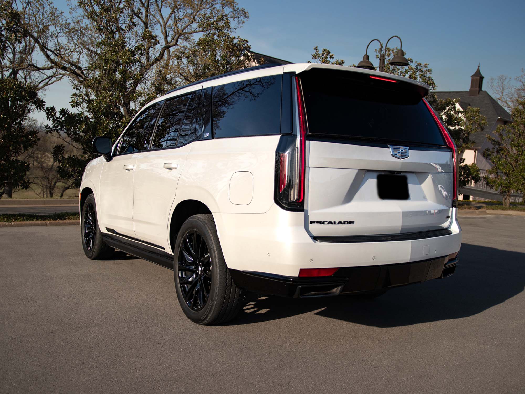 2023 Cadillac Escalade Sport Platinum, White, deals4wheelz.com